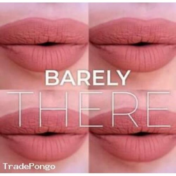 3/$30 NEW Farmasi | VFX Pro Liquid Matte Lipstick | 04 Barely There - Picture 5 of 7